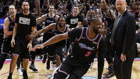 Dwyane Wade Hits Buzzer Beater For Miami Heat To Down Golden State