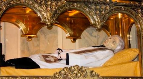 Incorrupt Bodies of Saints in Pictures