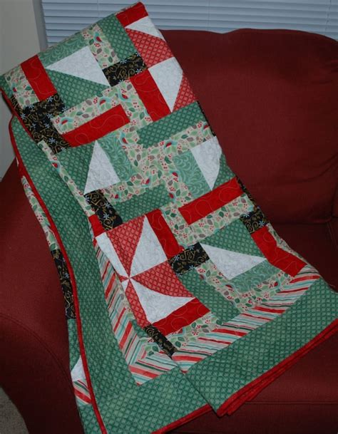 FREE SHIPPING Christmas Pinwheel Quilt Holiday Quilt