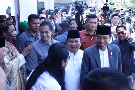 Prabowo Dampingi Jokowi Buka Muktamar Sufi Dua Tokoh Indonesia Masuk