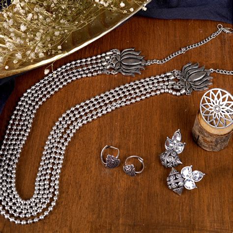 Buy Teejh Kayra Metallic Silver Oxidized Jewellery Gift Set Online