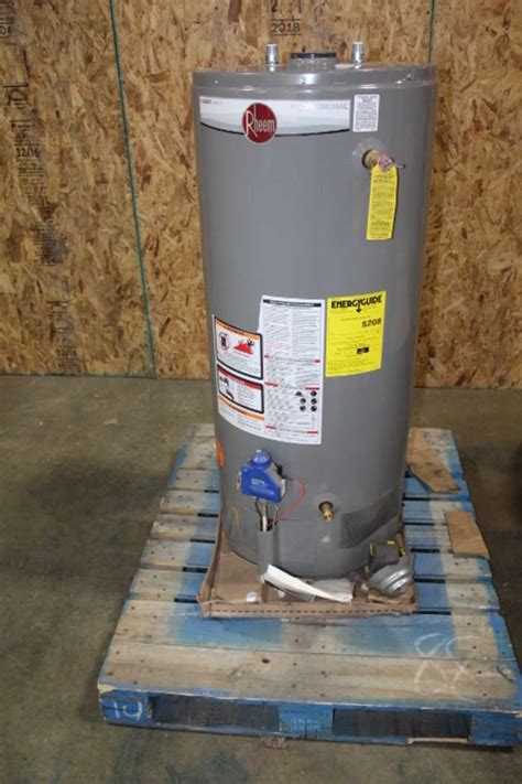 Rheem Professional Classic Plus 40 Gallon 38,000 BTU Nat. Gas Water ...