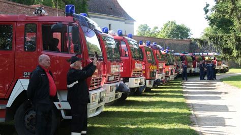 VAOL Tűzoltók találkozója Sárváron közel 500 hivatásos