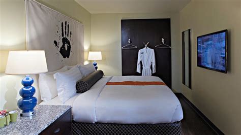 Acme Hotel Company Chicago | Hotels in River North, Chicago