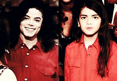 Michael and Blanket look like =)) - Michael Jackson Photo (26617473