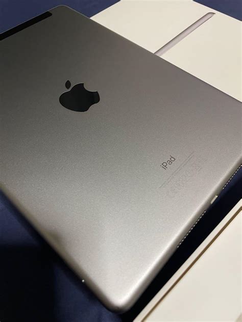 ipad 128gb (model 1823), Mobile Phones & Gadgets, Tablets, iPad on ...