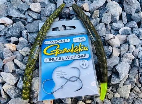 Best Wacky Rig Hooks For Bass Fishing Tilt Fishing