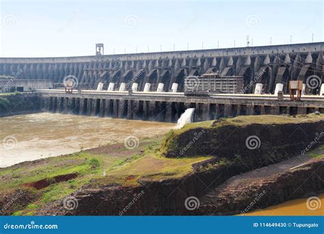 Itaipu Dam Brazil Editorial Image Image Of Large Hydroelectricity