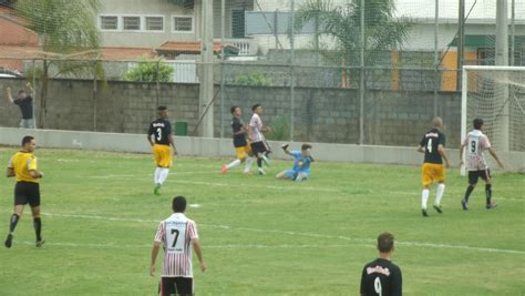 arbitragem polêmica sub 17 do Paulista é derrotado na estreia