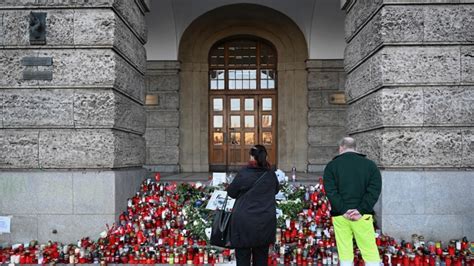 Galerie Matka a sestra útočníka z fakulty hrozí žalobou Máme právo na