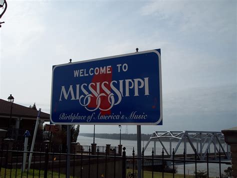 1003158 The Welcome To Mississippi State Sign In Vicksbur Flickr