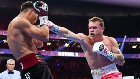 Canelo Álvarez sigue siendo el mejor peleador Entrenador de Dmitry