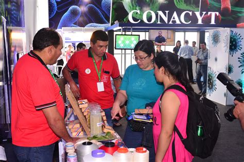 El stand La Gran Estación de la Ciencia y la Tecnología del CONACYT