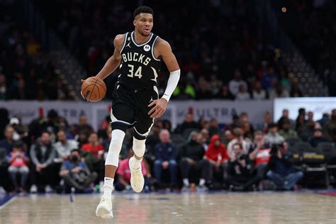 Why Does Giannis Antetokounmpo Wear Number 34 Reason Behind ‘unique