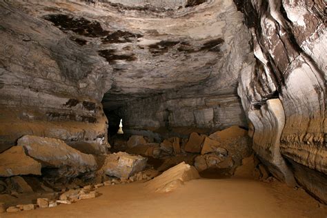 World S Longest Cave System World Record In Edmonson County Kentucky