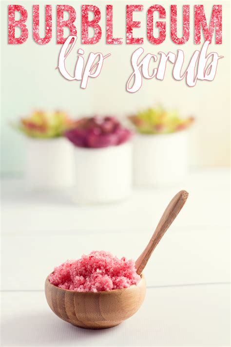 16 Best Diy Lip Scrubs For Kissable Lips