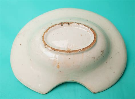 An 18th C Earthenware Shaving Bowl Made In Nevers New Arrivals D