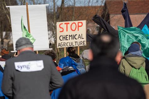 Stop à lexport des pesticides interdis Brieuc Van Elst