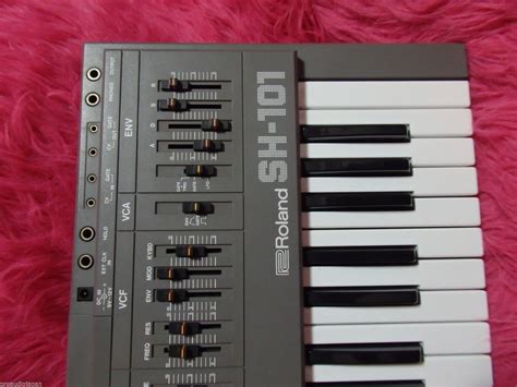 MATRIXSYNTH: ROLAND SH-101 Analog Synthesizer