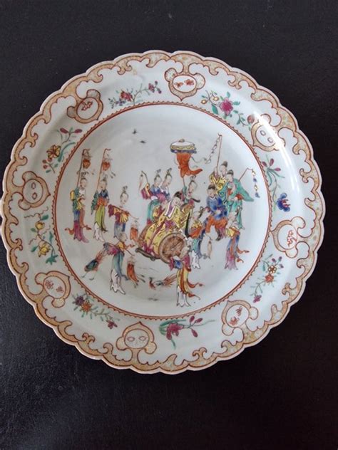 Chinese Porcelain Dish Famille Rose Porcelain Catawiki