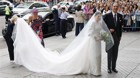 Vestido Teresa Urquijo La Historia Familiar Del Vestido De Novia De