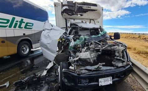 Choque Entre Veh Culos Deja Personas Lesionadas En Carretera