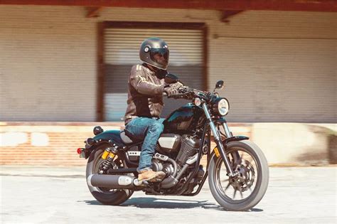 2022 Yamaha Bolt Green