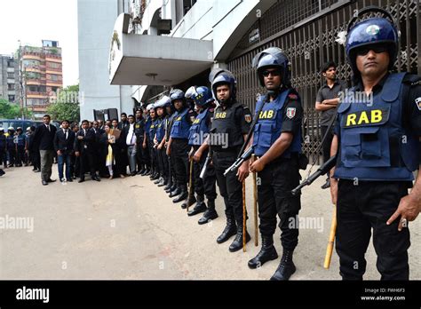 Dhaka Bangladesh 5th April 2016 Bangladesh Security Personal Stand