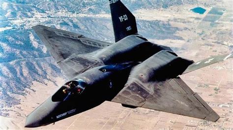 YF-23 vs. F-22 Raptor: The Untold Story of the Stealth Fighter Showdown