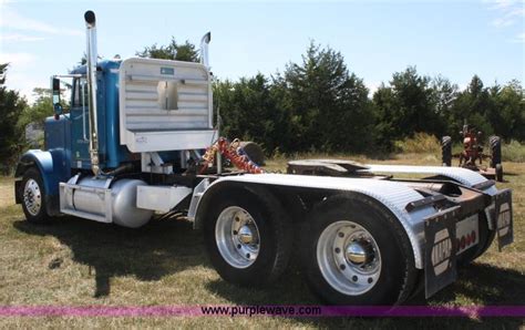 1986 Freightliner Flc 64t Semi Truck In Parker Ks Item A2308 Sold Purple Wave