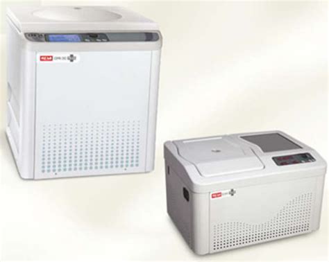 Remi Refrigerated Centrifuges At Best Price In Pune By Blow N Glow