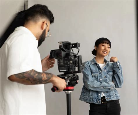 guide  plain white background product photography