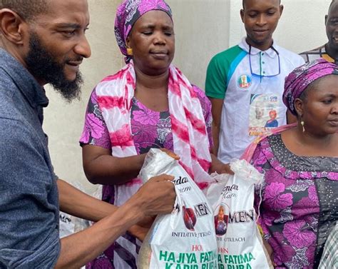 Ramadan Kogi Women Affairs Commissioner Distributes Food Items To