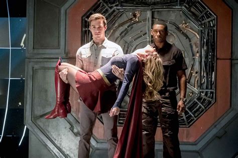 Promo Video and Photos from The Flash/Supergirl Musical Crossover ...