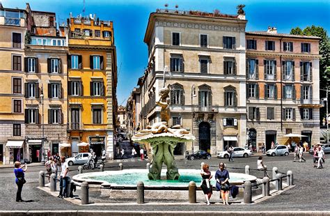 Roma Piazza Barberini One Outdoor