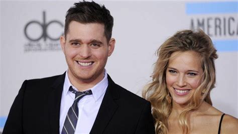 Luisana Lopilato Y Michael Bubl Mostraron Por Primera Vez A Su Hija