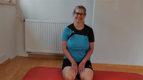 Doing Exercises Again MP Amateur Housewife With Huge Tits Clips Sale