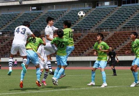 神戸新聞next｜映像・写真｜写真ニュース特集｜2021県高校総体｜サッカー男子決勝（6月6日）