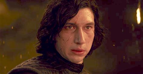 Star Wars The Last Jedi Why Kylo Ren Has A Shirtless Scene