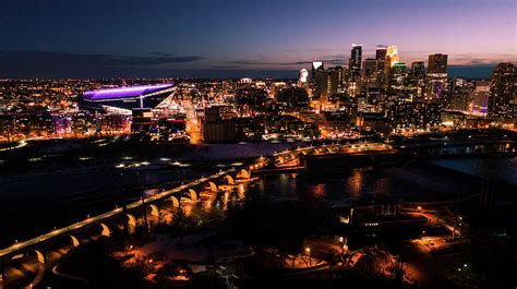 Minneapolis Skyline at Night Photograph by Gian Lorenzo Ferretti