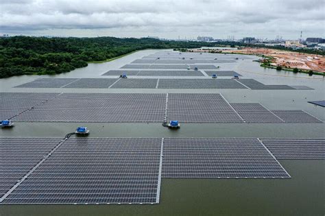 Sembcorp Pub Open One Of Worlds Largest Floating Solar Farms On