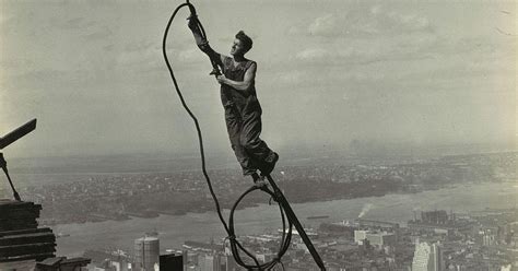 23 Stunning Photos Of The Empire State Building Under Construction