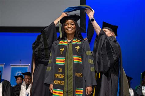 Gallery Best Of Saturdays Commencement Ceremony The Pulse Neomed