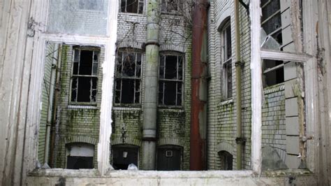 Building Secrets The Creepy Abandoned Basement Nightclub In Oldham