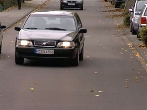 IMCDb org 1997 Volvo V70 Gen 1 in Lindenstraße 1985 2020