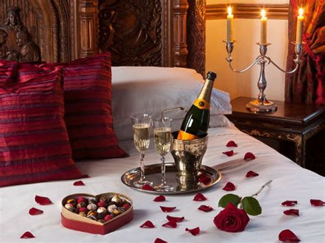 Image Result For Romantic Hotel Room Setup Romantic Room Decoration Romantic Bedroom Decor