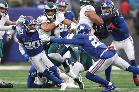 Eagles Giants Start Time For Week 18 Is Officially Set Bleeding Green