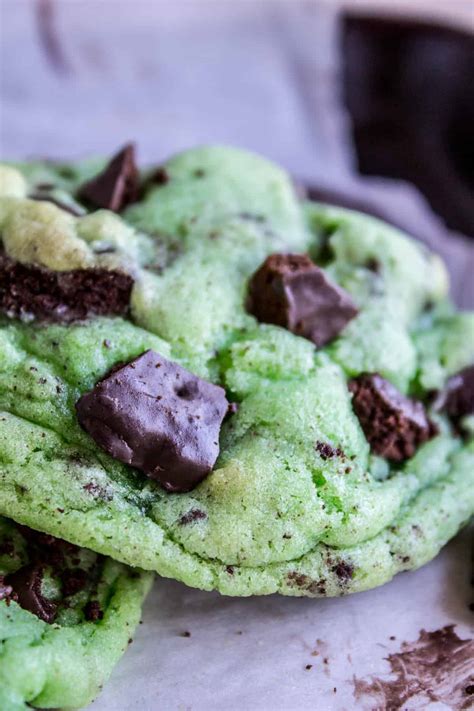 Thin Mint Mint Cookies - The Food Charlatan