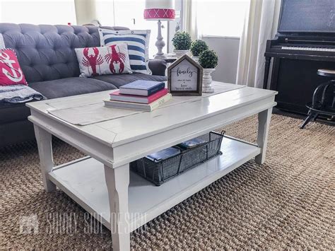 Diy Coffee Table Makeover With Chalk Paint And Glue Stick