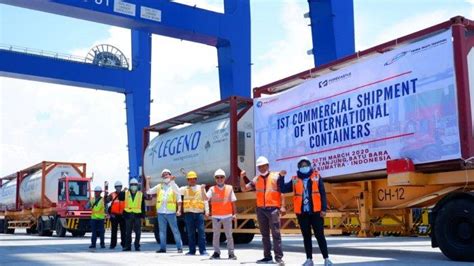 Pelabuhan Kuala Tanjung Layani Pelayaran Peti Kemas Internasional